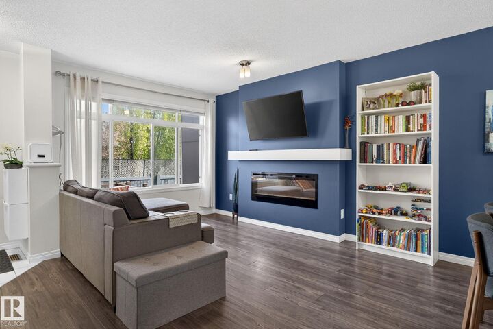 Property Photo:  7503 Getty Gate NW 16  AB T5T 4S8 