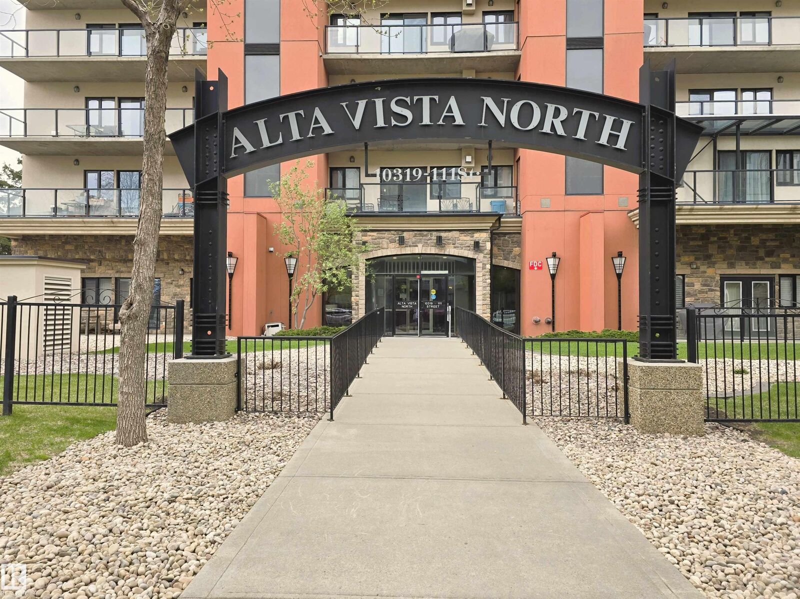 Property Photo:  10319 111 Street NW 707  AB T5K 0A2 