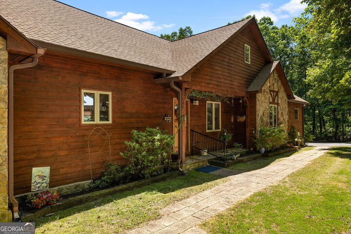 Property Photo:  258 Neals Brow Road  GA 30731 