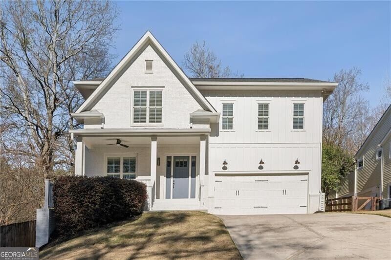 Property Photo: 1062 Country Lane NE GA 30324