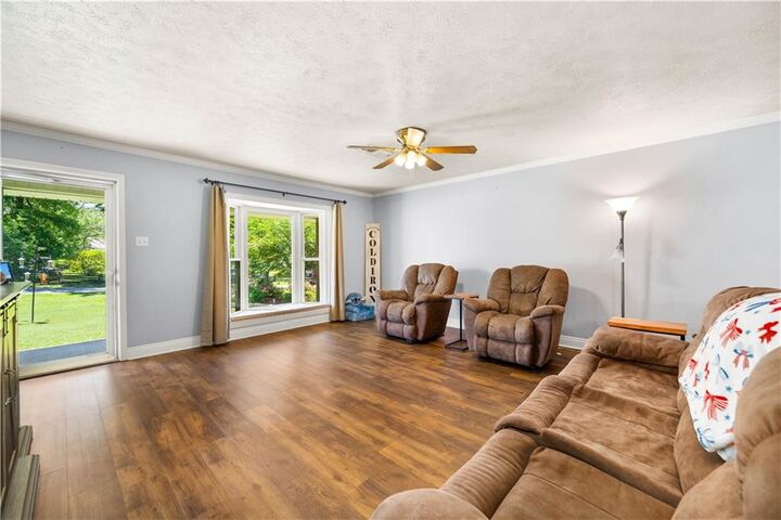 Property Photo:  1122 W Sharbono Road  LA 71342 