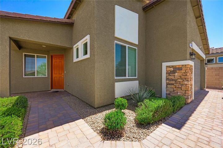 Property Photo: 1301 Luna Del Oro Lane NV 89002