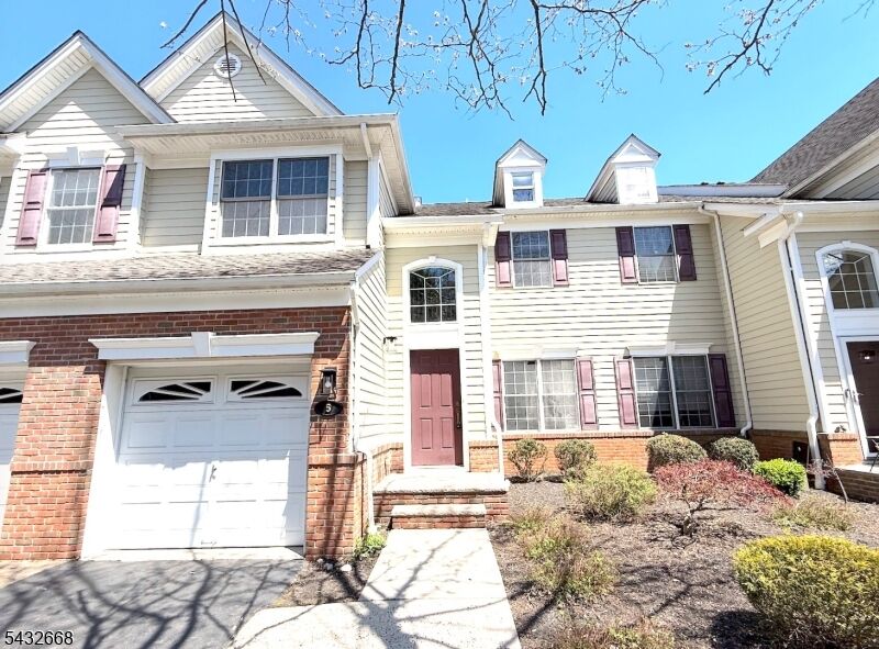 Property Photo:  5 Magnolia Ln  NJ 07009 