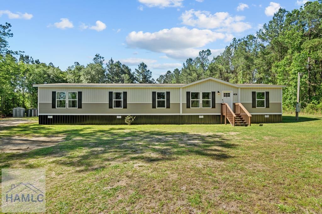 Property Photo: 1454 S T Morris Road NE GA 31316