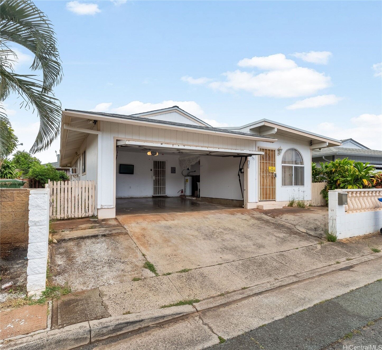 Property Photo: 94-155 Maaniani Way HI 96797