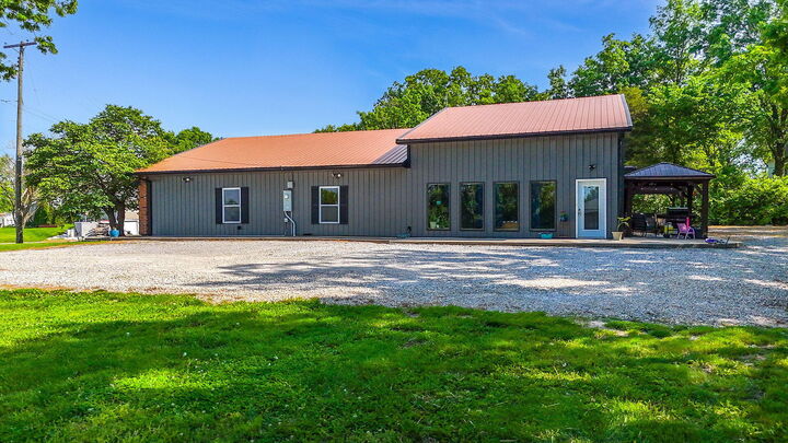 Property Photo:  1821 N Jefferson Street  MO 65265 