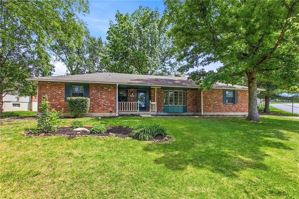 Property Photo: 18901 E 30th Terrace S MO 64057