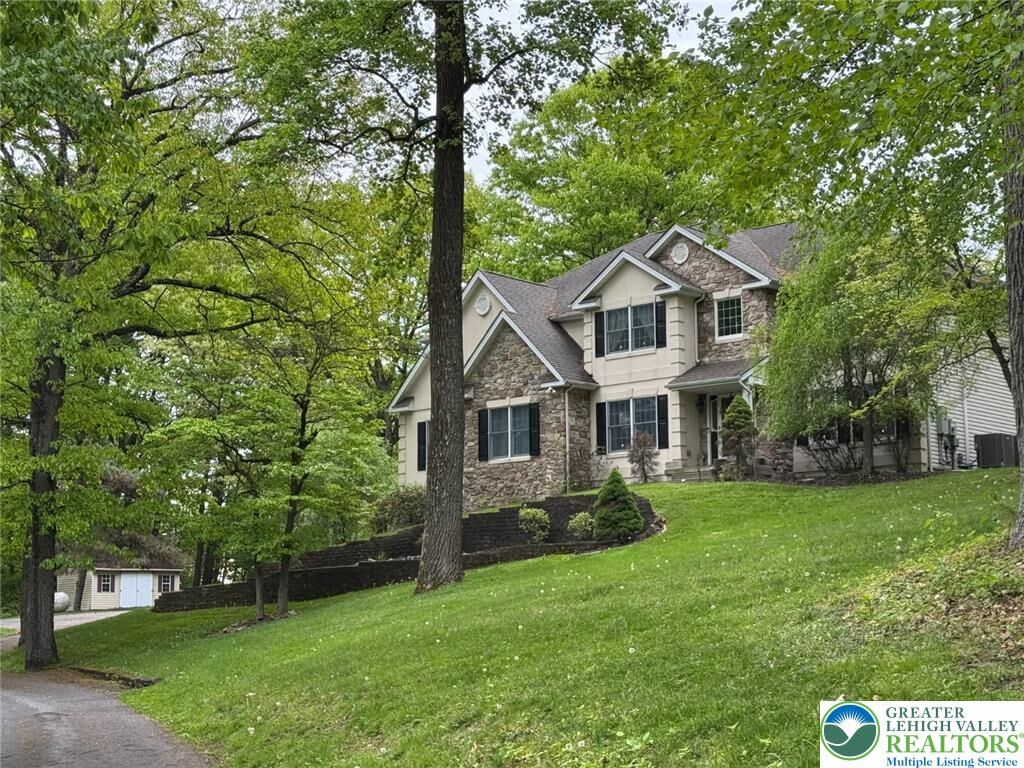 Property Photo:  1200 Paxinosa Road E  PA 18040 
