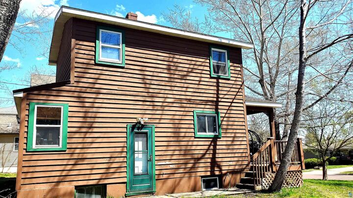 Property Photo:  4807 Pitt St  MN 55804 