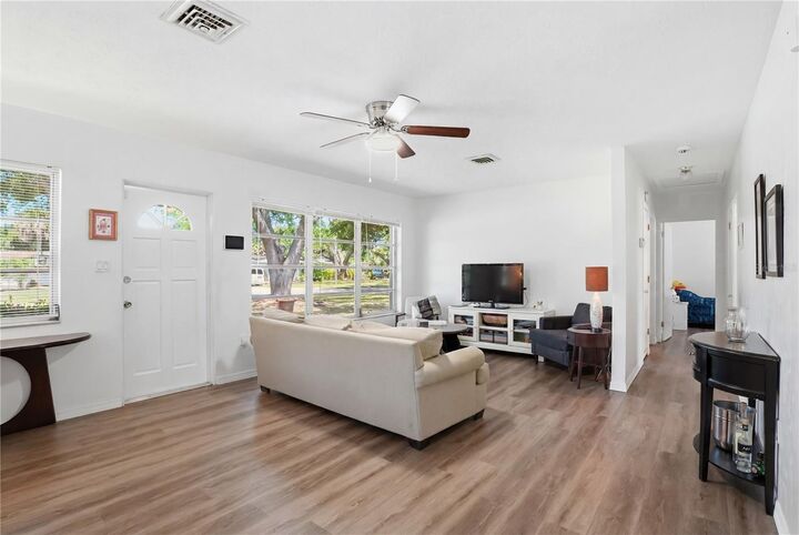 Property Photo:  73 Saint Lucie Avenue  FL 34232 