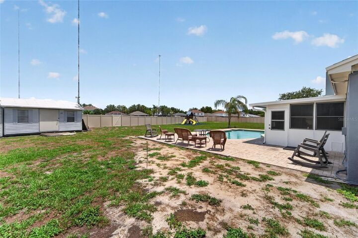 Property Photo:  13318 Hollowbend Lane  FL 33569 