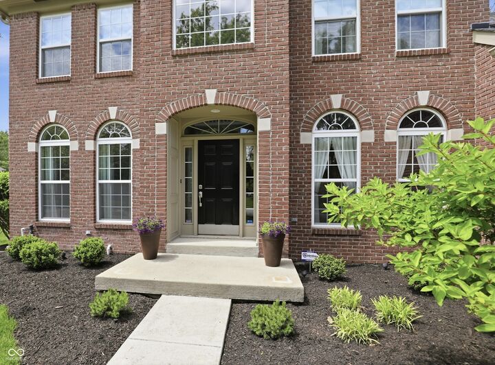 Property Photo: 12474 Shadow Cove Way IN 46033