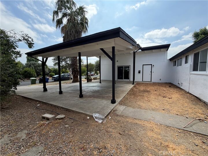Property Photo:  20439 Malden Street  CA 91306 