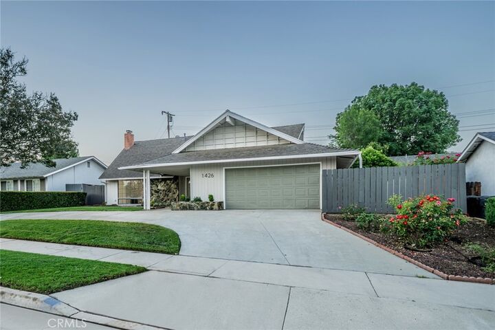 Property Photo:  1426 5th  CA 92374 