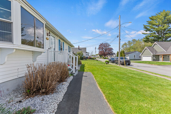 Property Photo:  20 Wilson Street  ME 04005 