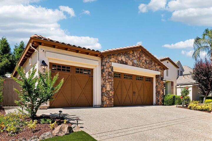 Property Photo:  1921 Eagle Glen Drive  CA 95661 