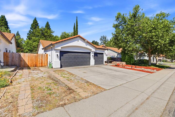 Property Photo: 146 Orange Blossom Circle CA 95630