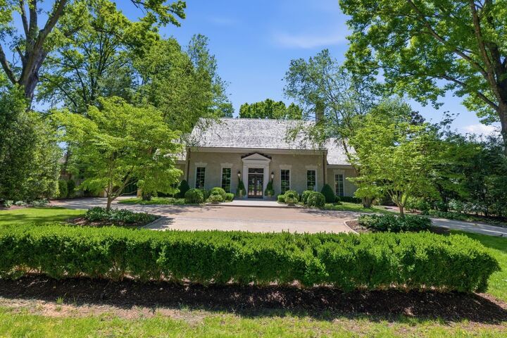 Property Photo:  3701 Woodlawn Dr  TN 37215 