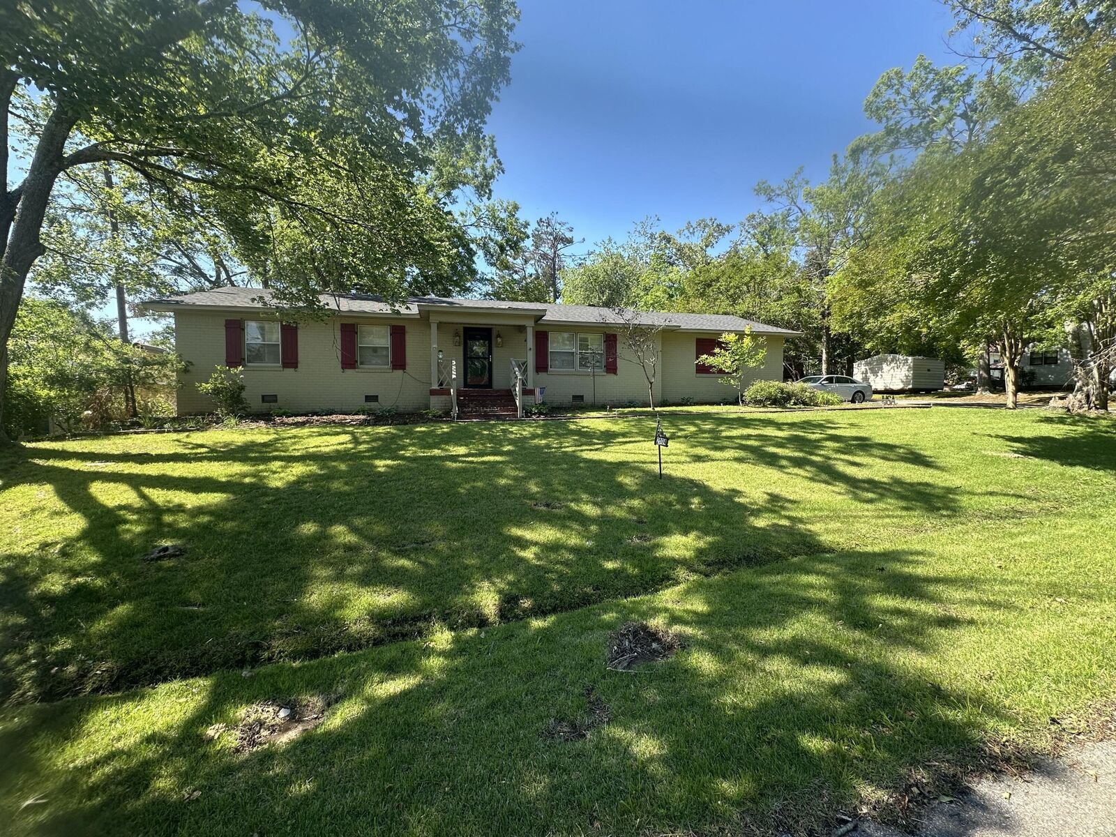 Property Photo: 2004 E 6th St. MS 38834