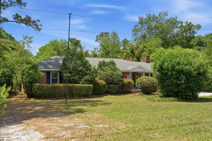 Property Photo: 805 Adelaide Drive NC 28412
