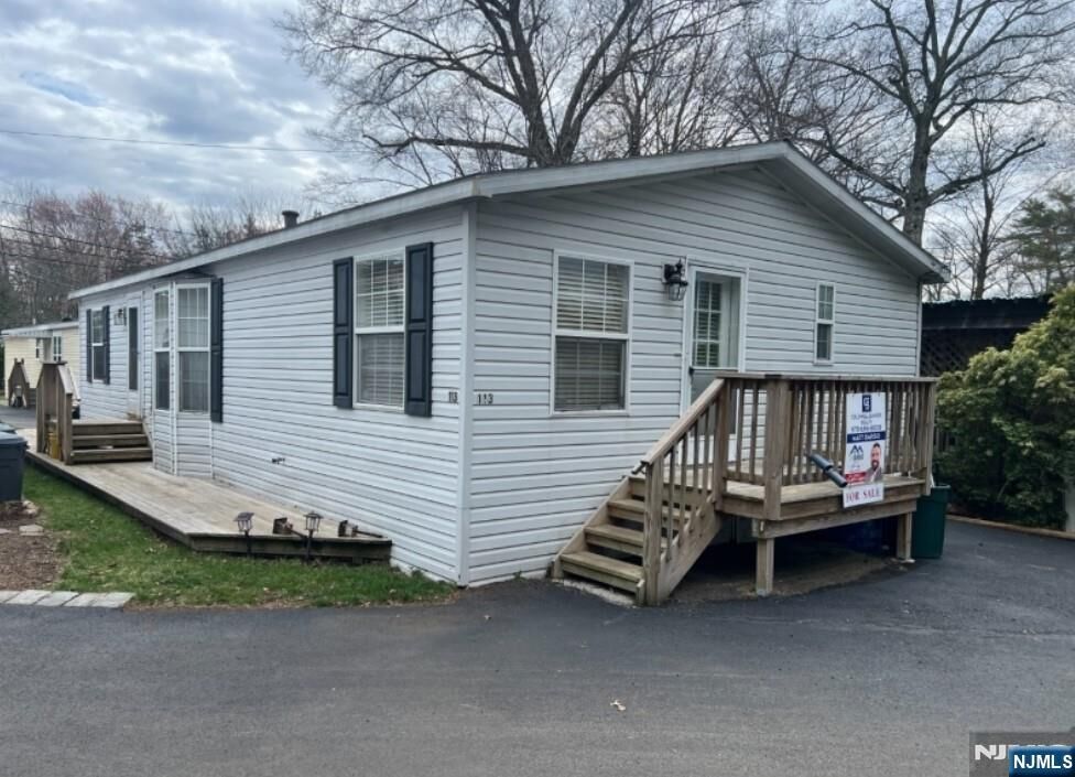 Property Photo:  600 Pulis  NJ 07430 