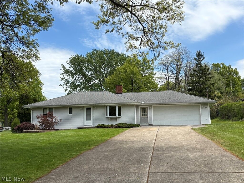 Property Photo:  2821 Trabar Drive  OH 44092 