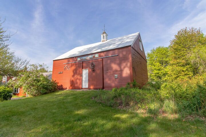Property Photo:  75 Tater Street  NH 03057 