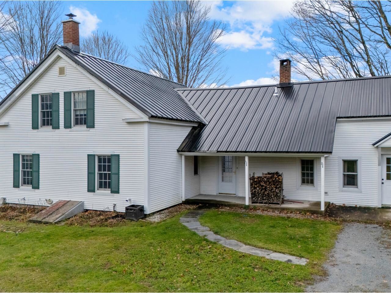 Property Photo: 405 Brookside Road VT 05494