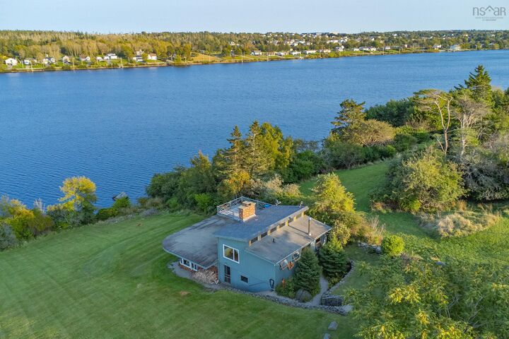 Property Photo:  845 Lakeside Road  NS B5A 5K2 
