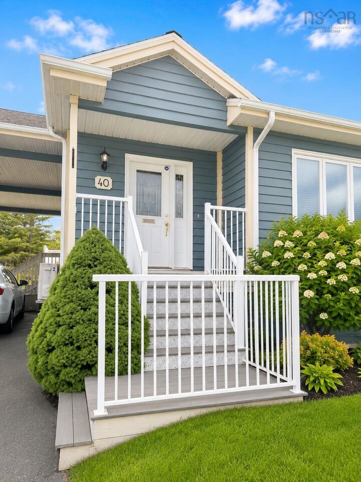 Property Photo:  40 Wellington Court  NS B2M 6N9 