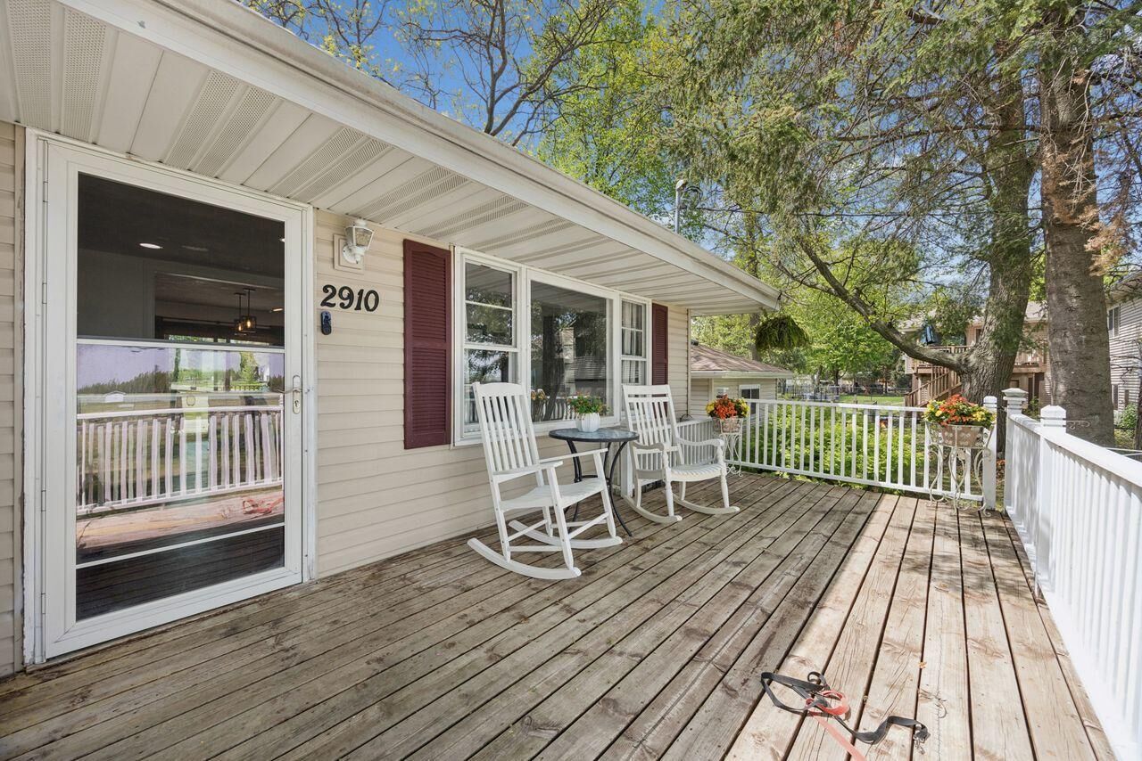 Property Photo:  2910 95th Avenue NE  MN 55449 