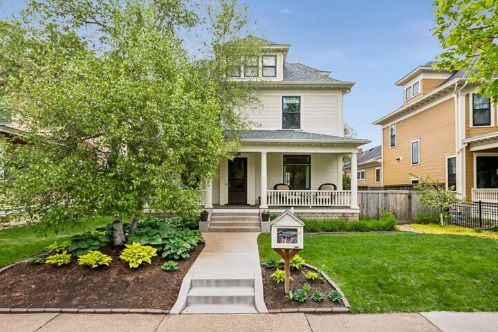 Property Photo: 3121 Humboldt Avenue S MN 55408