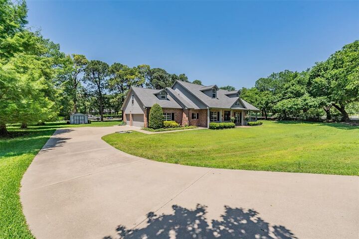 Property Photo:  1200 Mount Gilead Road  TX 76262 