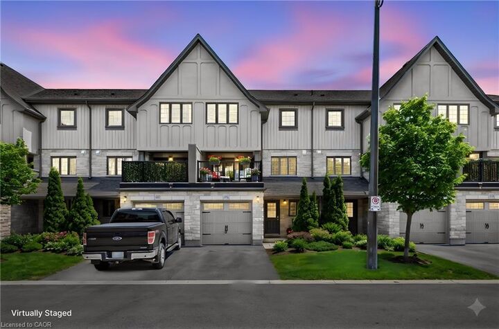 Property Photo: 635 Saginaw Parkway 54 ON N1T 0C1