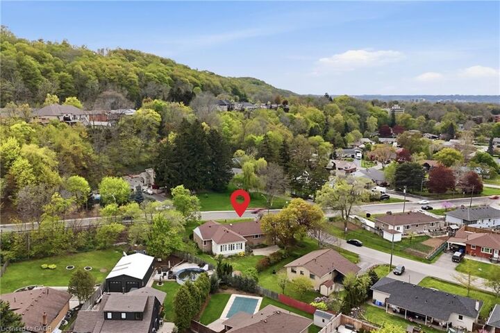 Property Photo:  45 New Mountain Road  ON L8G 2R9 