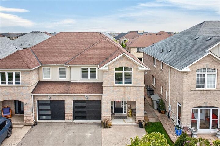 Property Photo:  4236 Prudham Avenue  ON L7M 0N3 