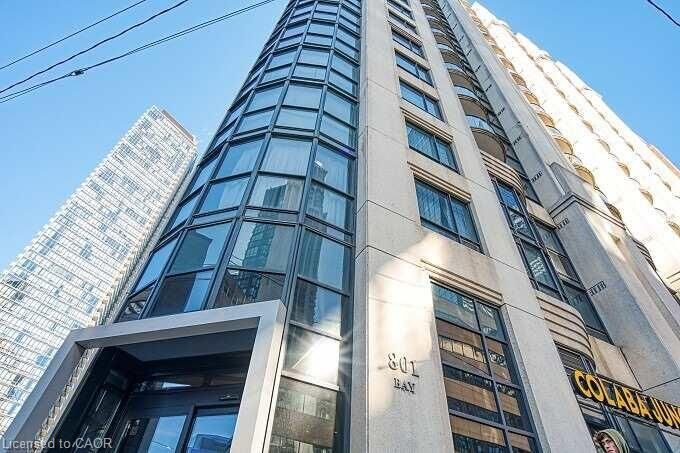 Property Photo: 801 Bay Street 709 ON M5S 1Y9