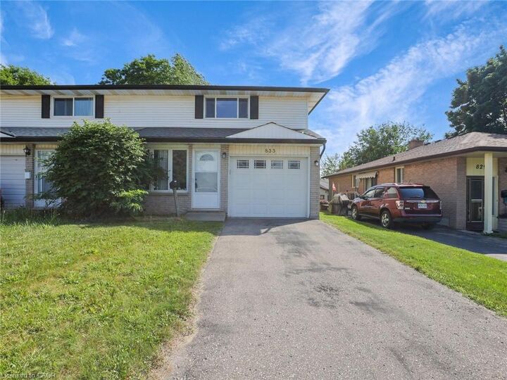 Property Photo:  833 Doon Village Road  ON N2P 1A1 