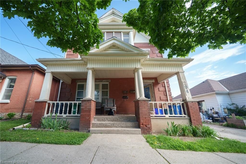 Property Photo:  294 Darling Street  ON N3S 3X8 
