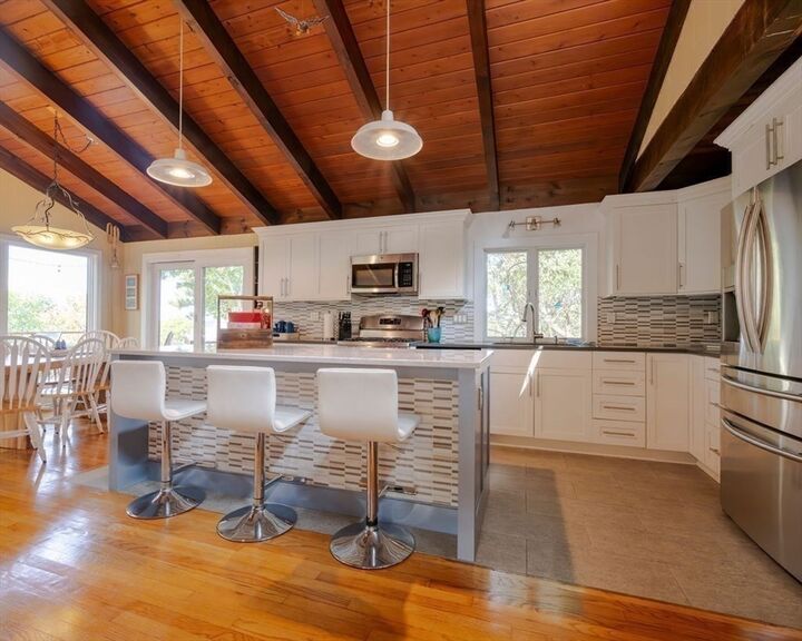 Property Photo:  9 Kinnikinnick Road  MA 02666 