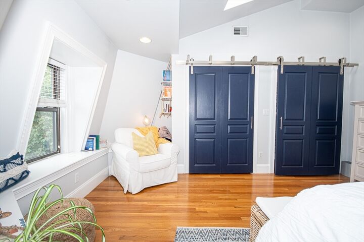 Property Photo:  184 I St 3  MA 02127 