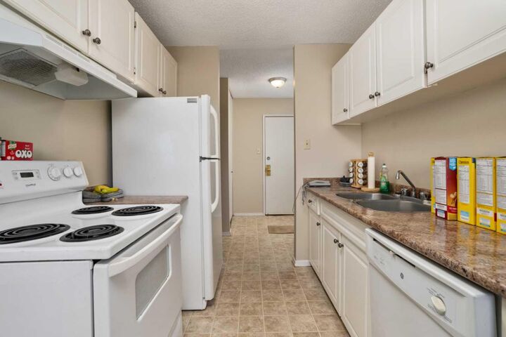 Property Photo:  4501 51 Street 208  AB T9E 5B9 
