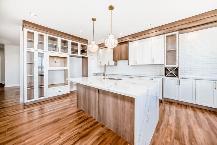 Property Photo: 19 Everson Close AB T4P 3H8