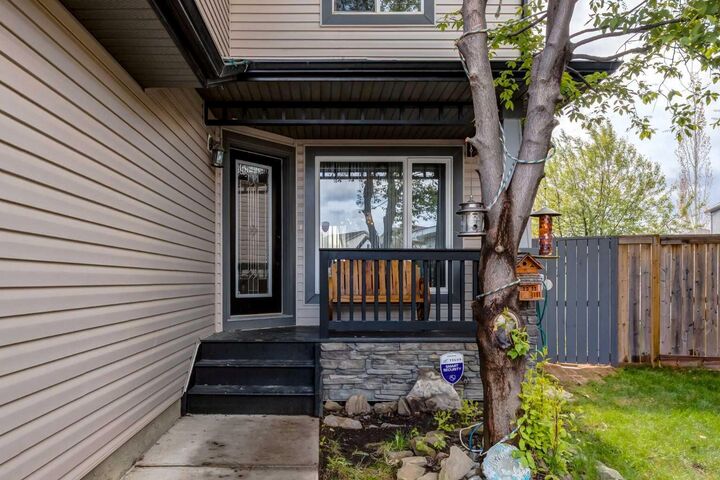 Property Photo: 34 Morningside Landing SW AB T4B 0E2