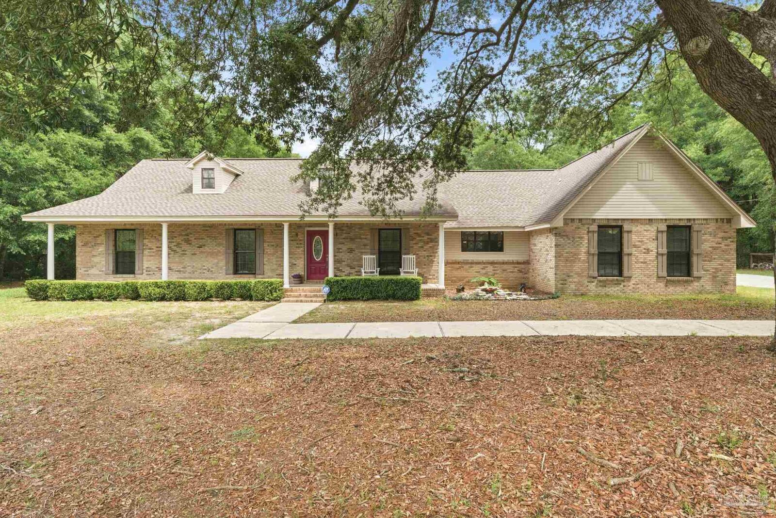 Property Photo:  6000 Cheyenne Dr  FL 32570 