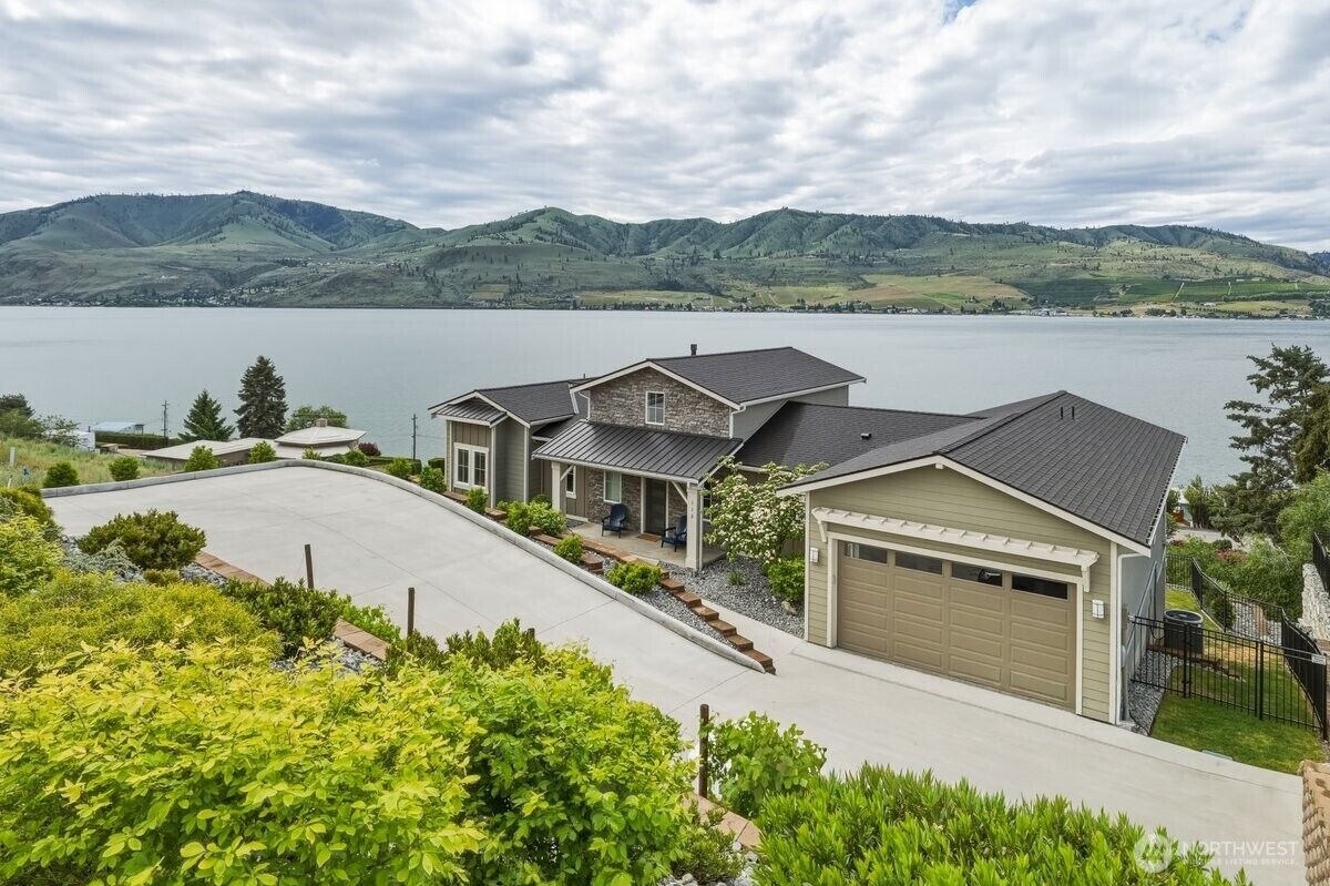 Property Photo: 112 Mayer Drive WA 98816