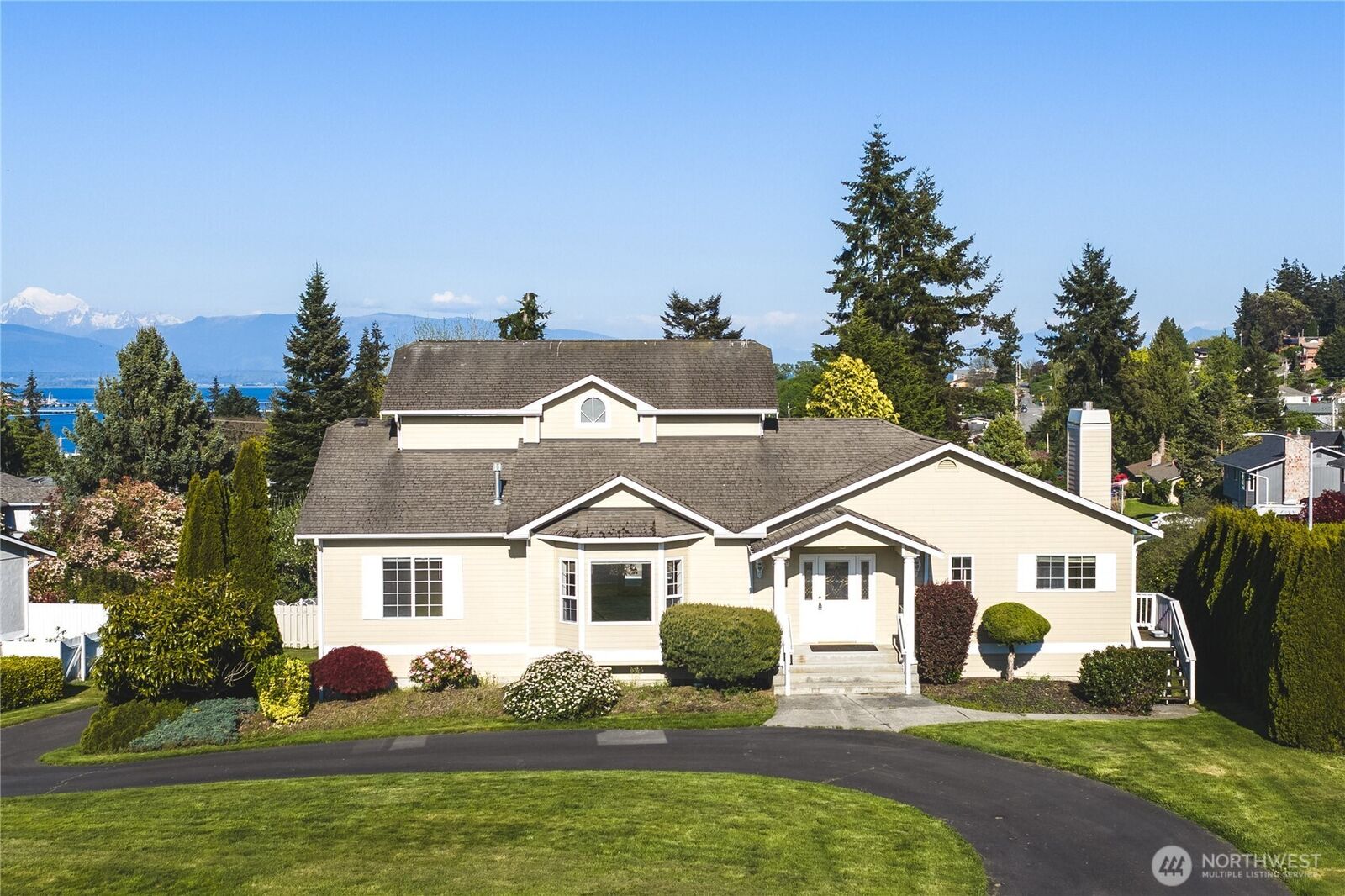 Property Photo: 3719 N Avenue WA 98221