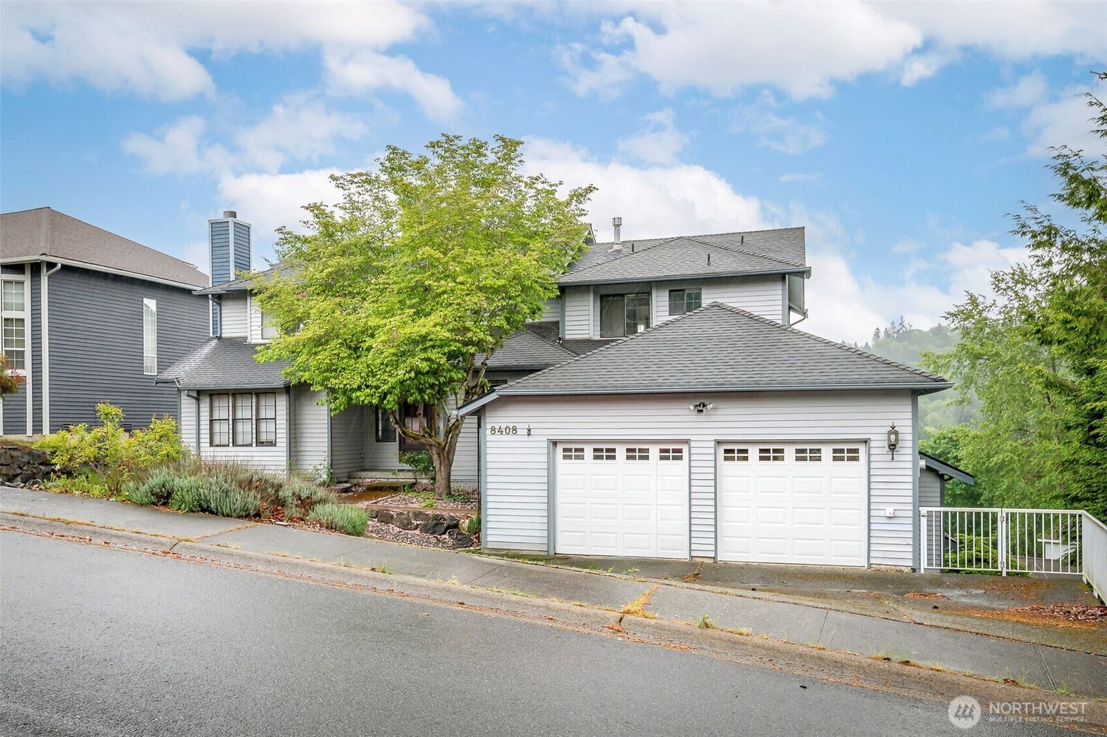 Property Photo:  8408  129th Avenue SE  WA 98056 