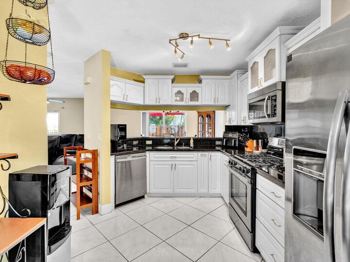 Property Photo:  8991 NW 53rd Street  FL 33351 