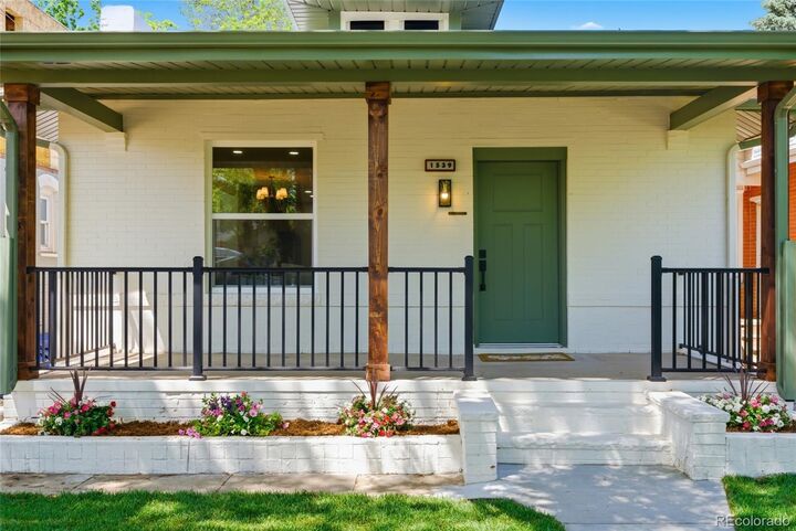 Property Photo: 1539 S Sherman Street CO 80210